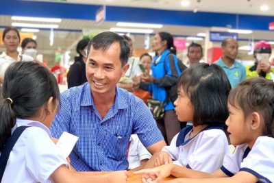 Trung thu ấm áp tại Siêu thị Co.opmart Cư M’gar